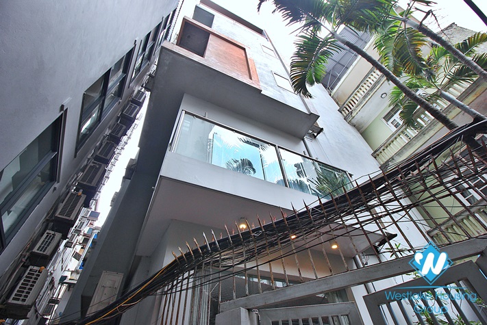 A nice and spacious 4 bedroom house for rent in Tay ho, Ha noi